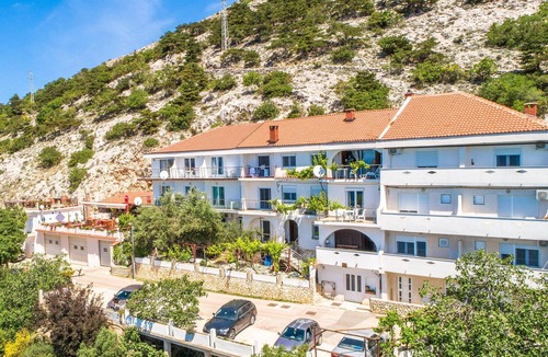 Stara Baska Apartment | Stunning apartment in Stara Baska 1