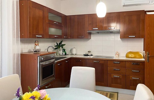 Gdinj Apartment | Stunning apartment in Gdinj with WiFi