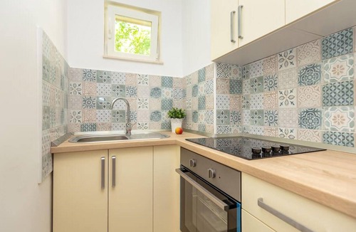 Montovjerna Apartment | Stunning apartment in Dubrovnik with WiFi