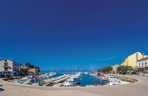 Zidarici Apartment | Stunning apartment in Malinska