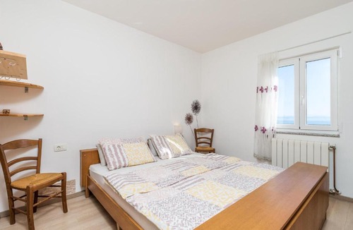 Icici House | Stunning apartment in Icici with WiFi and 2 Bedrooms