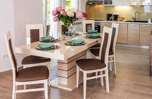 Ika Apartment | Stunning apartment in Ika with house sea view