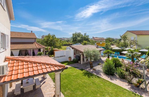 Sveti Anton Apartment | Stunning apartment in Malinska with 1 Bedrooms, WiFi and Outdoor swimming pool