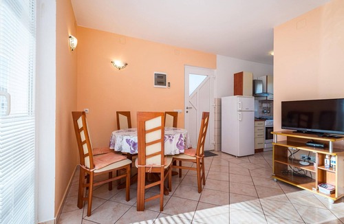 Rtina Apartment | Stunning apartment in Rtina with WiFi