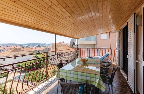 Trogir Apartment | Stunning apartment in Trogir with WiFi