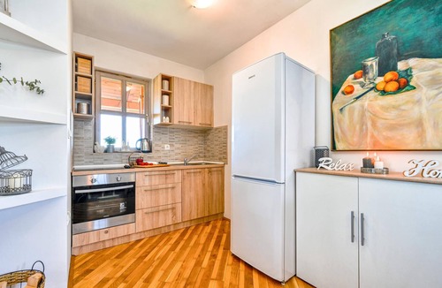 Gornji Kneginec House | Stunning home in Gornji Kneginec with WiFi