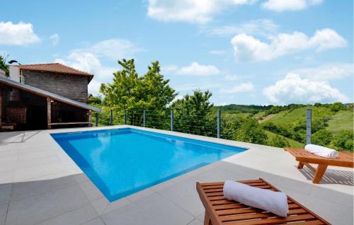 Breznik Plesivicki House | Stunning Home In Donja Reka