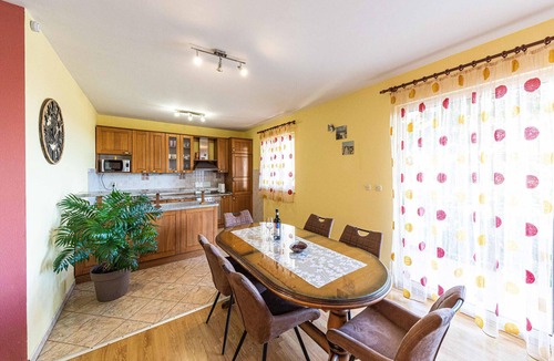 Kastel Luksic House | Stunning home in Kastel Luksic