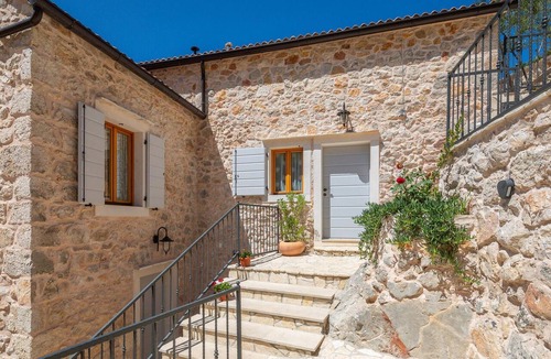 Hvar House | Stunning home in Hvar with sauna