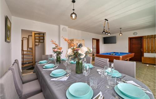 Novi Marof House | Stunning Home In Madzarevo With Sauna