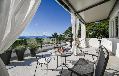 Sveti Vid-Miholjice Apartment | Stunning Home In Malinska With Heated Swimming Pool