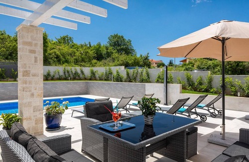 Tar House | Stunning home in Porec