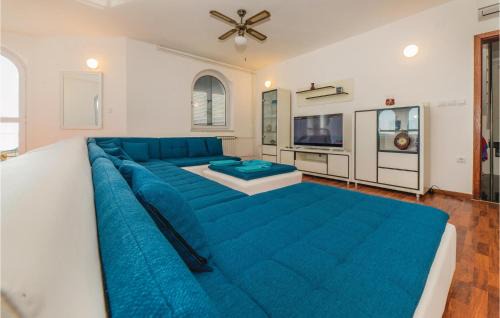 Povljana House | Stunning Home In Povljana