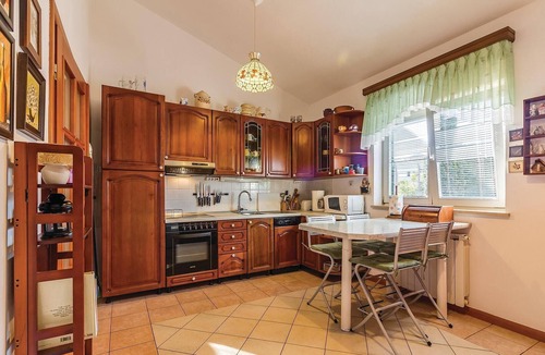 Banjole House | Stunning home in Pula