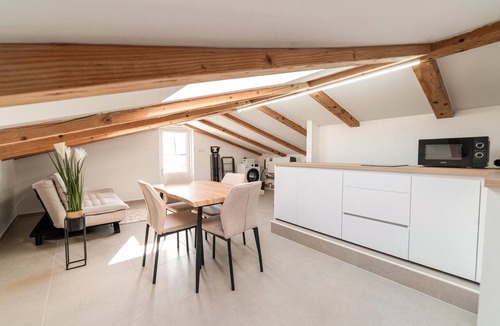Rab House | Stunning home in Rab with WiFi