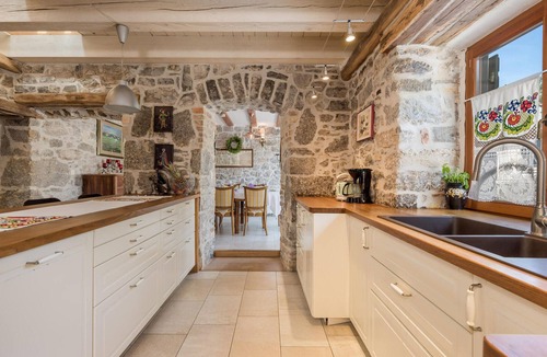 Veli Brgud House | Stunning home in Ruzici
