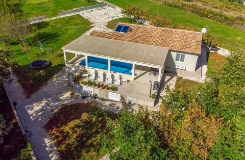 Zminj House | Stunning home in Zminj