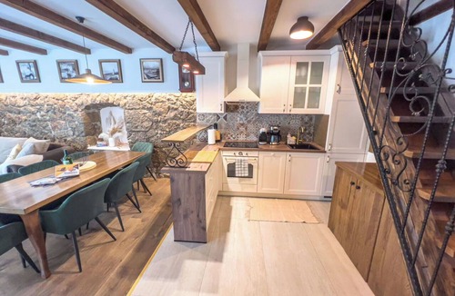 Novi Vinodolski House | Stunning private villa for 8 people with A/C, WIFI, private pool, TV, terrace and pets allowed