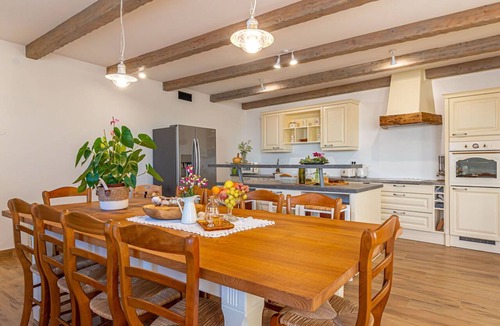 Bribir Villa | Stunning private villa for 20 people with A/C, private pool, WIFI, hot tub, TV and terrace