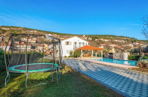 Donji Prolozac House | Stunning private villa with private pool, A/C, WIFI, TV, terrace, pets allowed and panoramic view