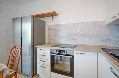 Prizna House | Stunning private villa for 10 people with A/C, WIFI, TV, terrace and pets allowed