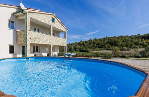 Gondolici House | Stunning private villa for 8 people with WIFI, A/C, private pool, TV and terrace