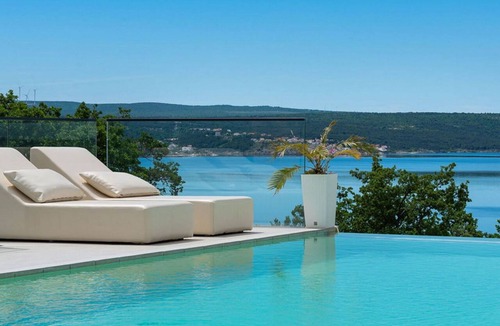 Maslenica Villa | Stunning private villa for 8 guests with private pool, hot tub, WIFI, A/C, TV and terrace