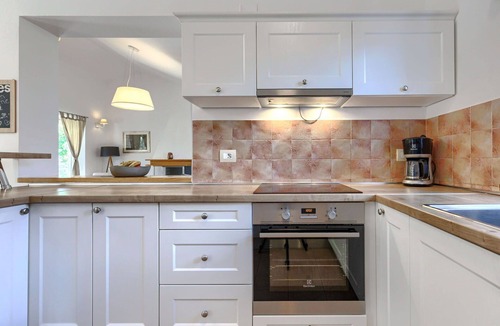 Momjan House | Stunning private villa for 5 guests with A/C, WIFI, private pool, TV and patio