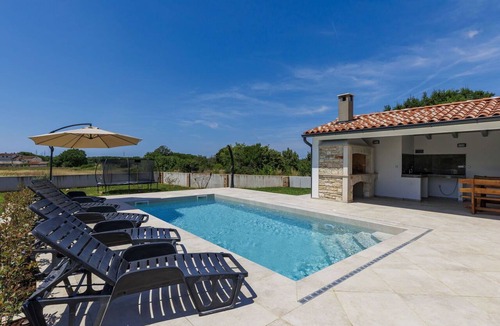 Sikici House | Stunning private villa with A/C, private pool, WIFI, TV, terrace, pets allowed and panoramic view