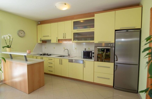Donji Prolozac House | Stunning private villa for 10 people with A/C, private pool, WIFI, TV and terrace
