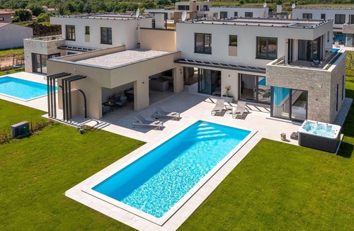 Nova Vas Villa | Stunning private villa with WIFI, hot tub, private pool, A/C, TV, terrace and pets allowed