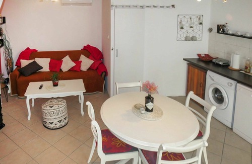 Pridraga House | Stunning villa for 5 people with WIFI, A/C, TV and terrace