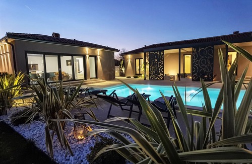 Sveta Nedelja Villa | Stylish Designer Villa with Pool & Guest Apartment Near the Sea