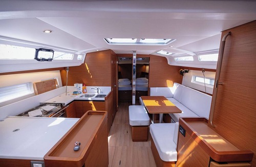 Kastel Gomilica Boat Rental | Sun-Kissed Sailing Adventure in Split, Croatia