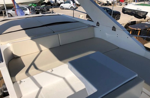 Primosten Boat Rental | Sun-Kissed Sailing Adventure in Sibenik, Croatia