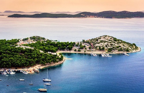 Drage Boat Rental | Sun-Kissed Sailing Adventure in Zadar, Croatia