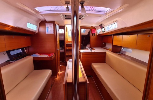 Zaton Boat Rental | Sun-Kissed Sailing Adventure in Sibenik, Croatia