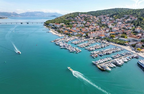 Businci Boat Rental | Sun-kissed Sailing Adventure in Split-Dalmatia, Croatia