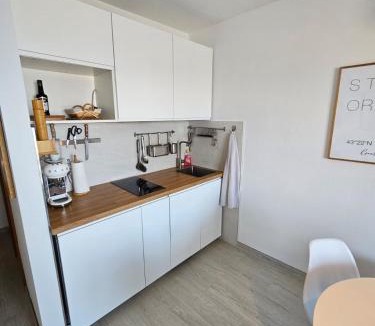 Stomorska Apartment | Sunny Apartments
