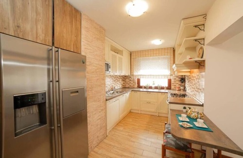 Novi Zagreb Apartment | Sunny day -Arena Zagreb, 2 bathrooms