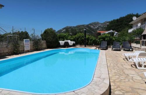 Cove Tri Zala (Zrnovo) House | Sunset Bay Villa Kevin