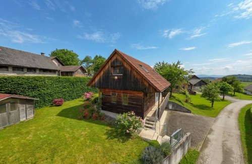Metlika Ski Chalet | Tailor's House/w Sauna near Kolpa River, Gradac, Slovenia