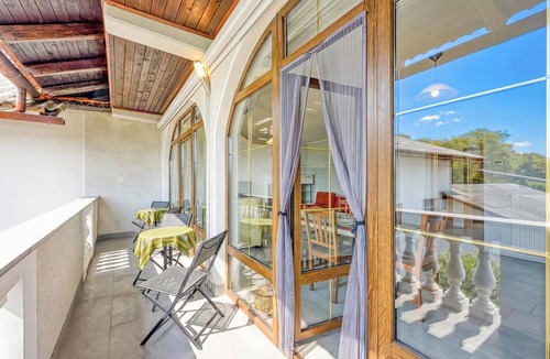 Sezana Apartment | Teran Karst Apartment with Balcony, Sežana, Slovenia