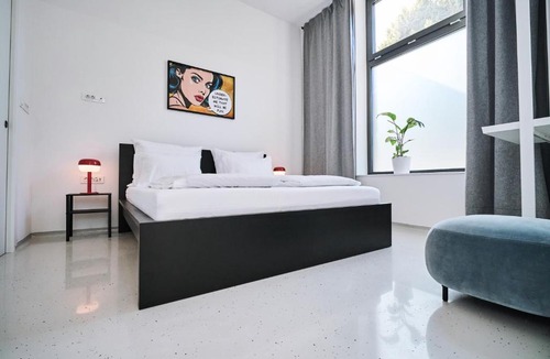 Bezigrad District Apartment | The Cave
