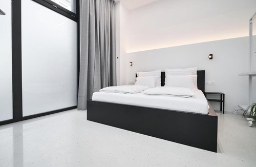 Bezigrad District Apartment | The Cave