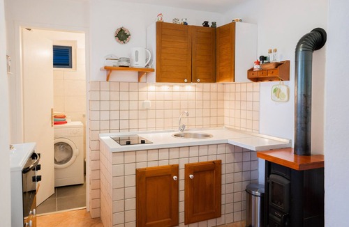 Sveti Vid Dobrinjski House | The Old Townhouse