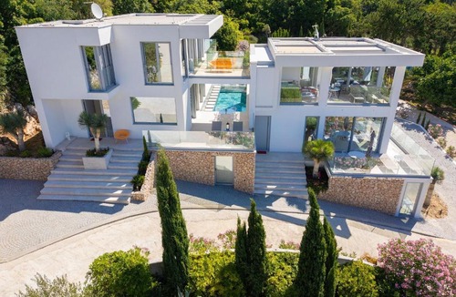 Baska Villa | The Oscar