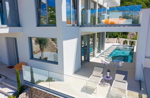 Baska Villa | The Oscar