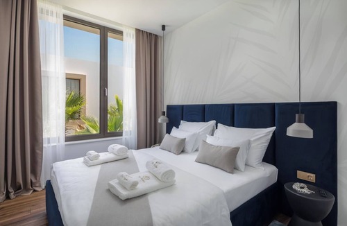 Kraj Resort | The Palms Resort Villa Beach Five with Pool