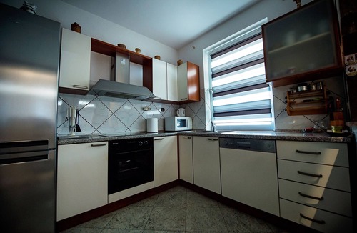 Rogoznica Apartment | Three bedroom apartment with a swimming pool by the beach Zečevo Rtić, Rogoznica (A-8366-a)